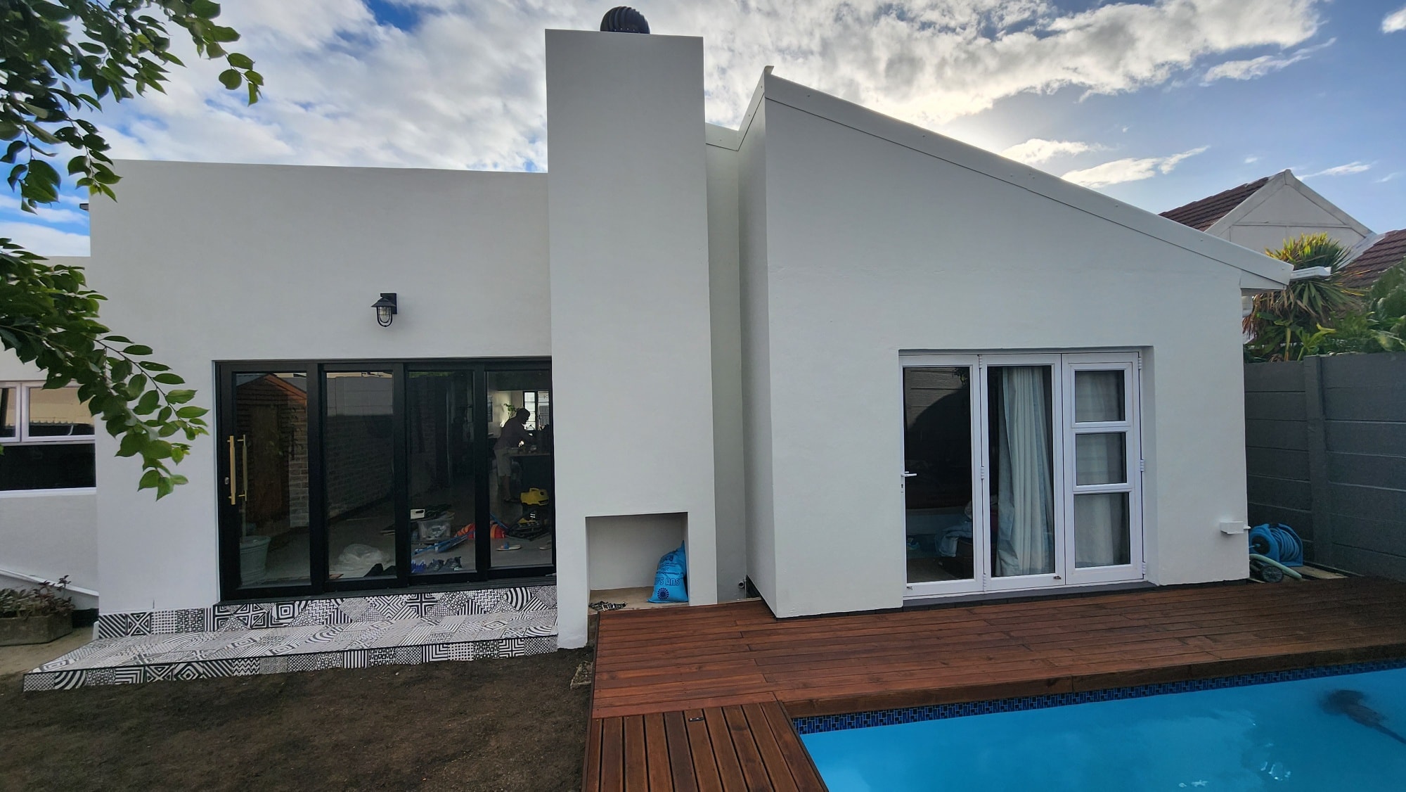 New home construction in Gordons Bay by MM Group